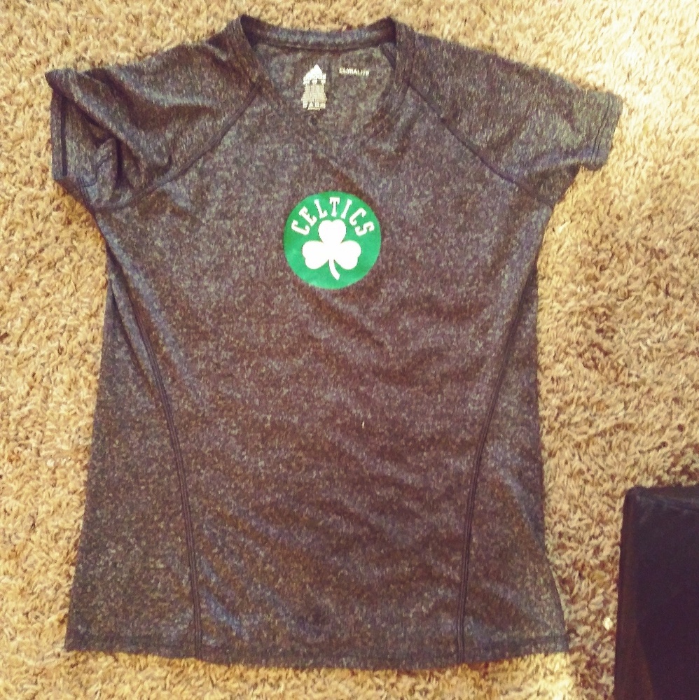 Sports shirt